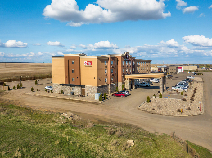 Exterior & Views 2, Best Western Plus Kindersley Hotel, Division No. 13