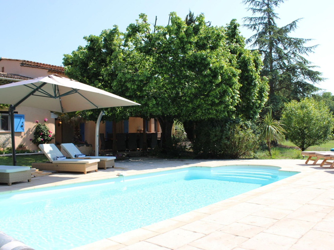 Pool 3, Cosy Holiday Home With Pool in Callian, Var
