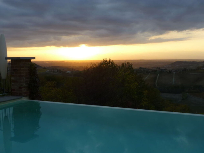 Pool 5, Apartment Milleluci, Cuneo