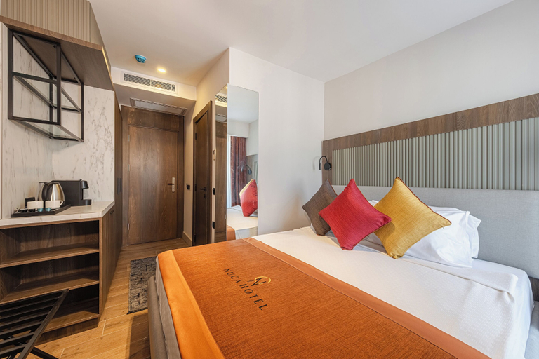 Bedroom 4, Mira Inn Lara, Antalya