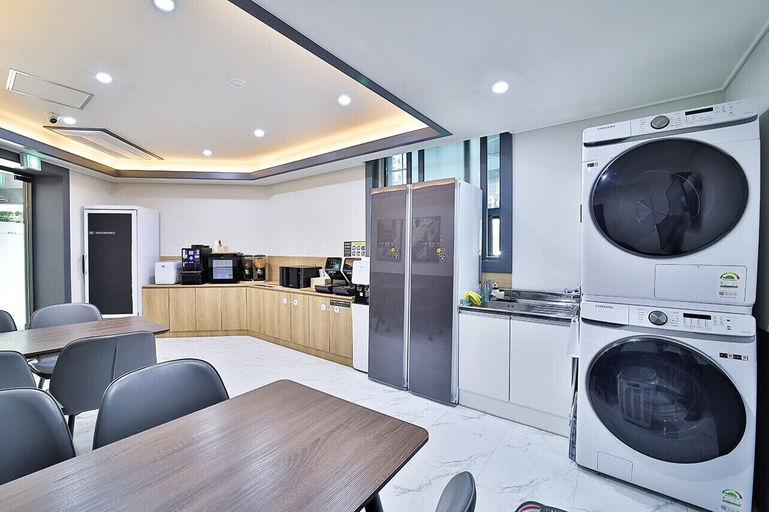 Others 4, HOTEL LION, Cheongju