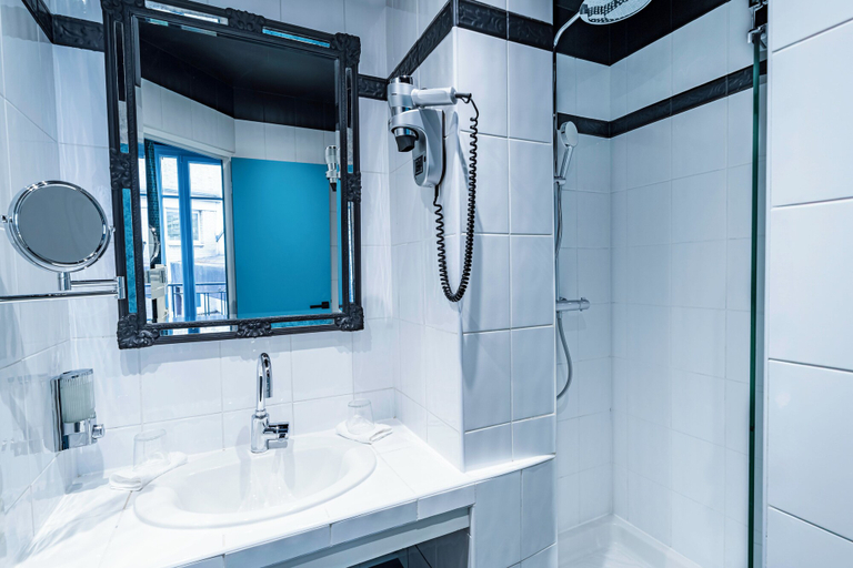 Bathroom 4, Hôtel Villa Nicolo - Tour Eiffel, Paris