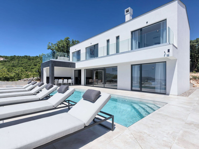 Pool 2, Ultima Comfortable Holiday Residence, Labin