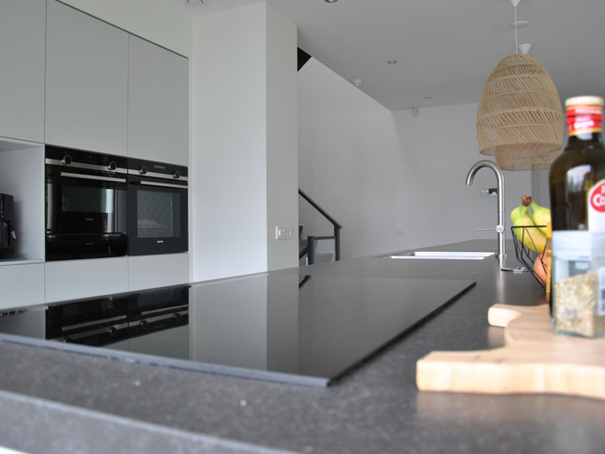 Private kitchen 5, Waterfront Holiday Home in Arnemuiden, Middelburg