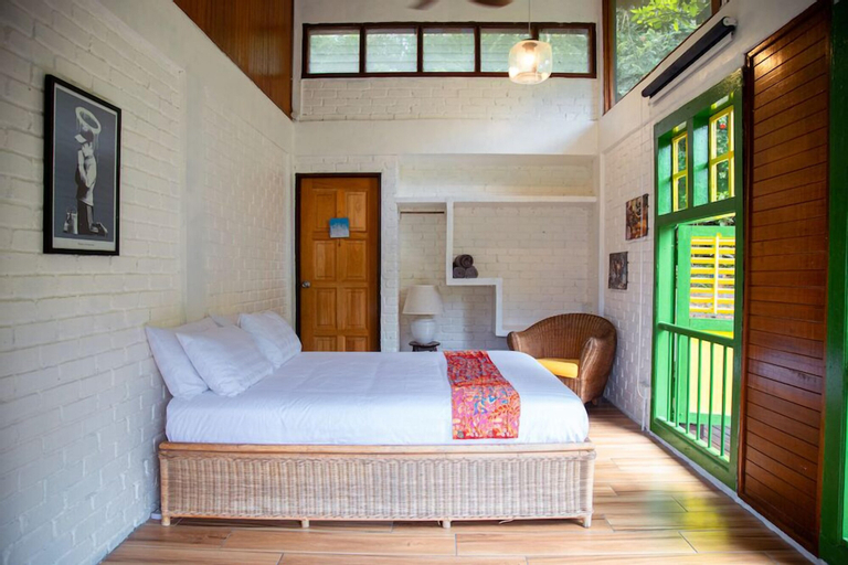 Bedroom 13