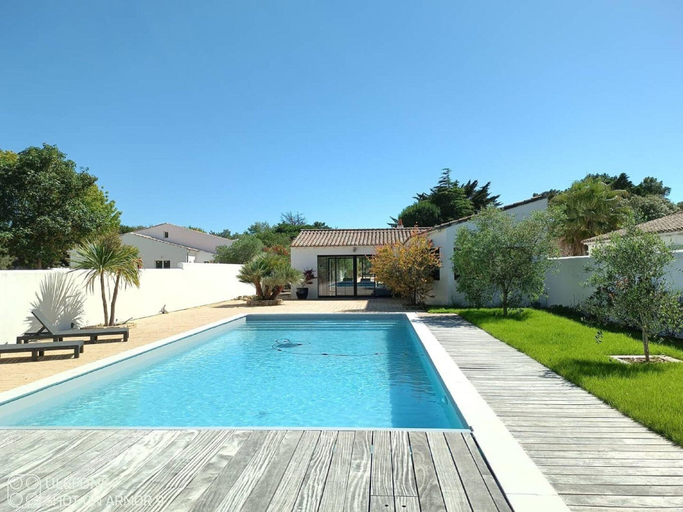 Others 3, Charming Villa in Le Bois-plage With Private Pool, Charente-Maritime