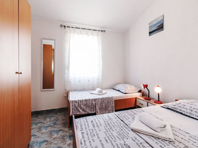 Bedroom 3, Apartments Hak - One Bedroom Apartment With Terrace and Sea View, Vir