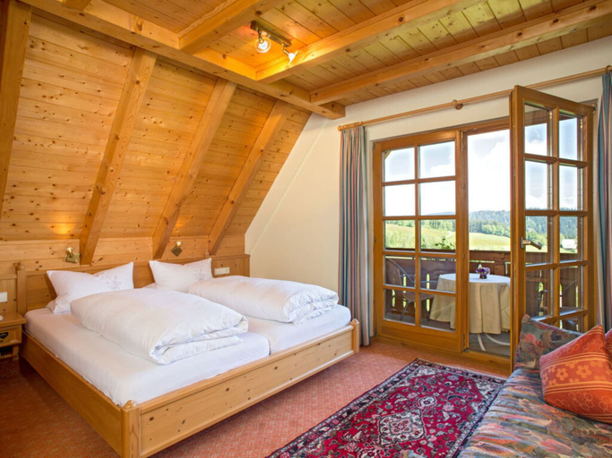 Room 5, Holiday Apartment Morning Sun, Breisgau-Hochschwarzwald