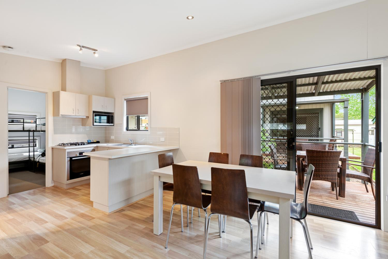 Dining Room 12
