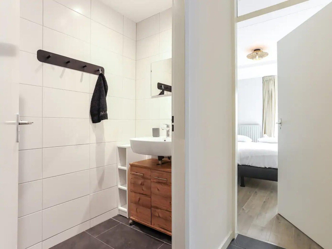 Others 2, Modern Stay Near the Beach, Veere