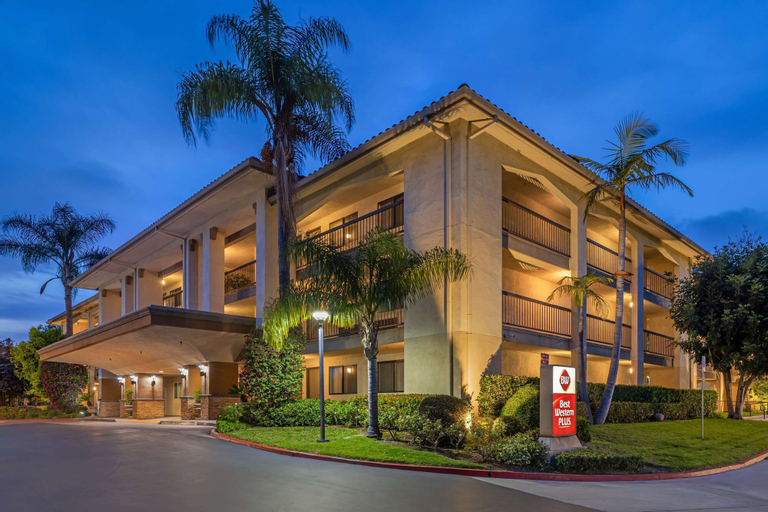Best Western Plus Orange County Airport North, Orange