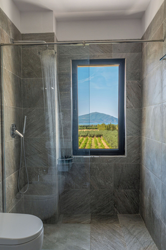 Bathroom 4, Acros Resort, Vlorës