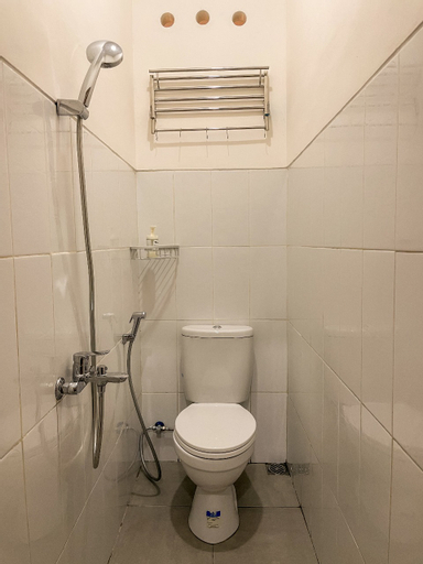 Bathroom 7