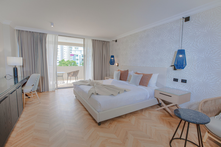 Bedroom 3, Dominican Fiesta Hotel, Distrito Nacional