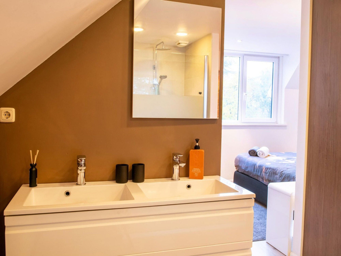 Bathroom 5, Farm Stay Near Bronkhorst, Steenderen