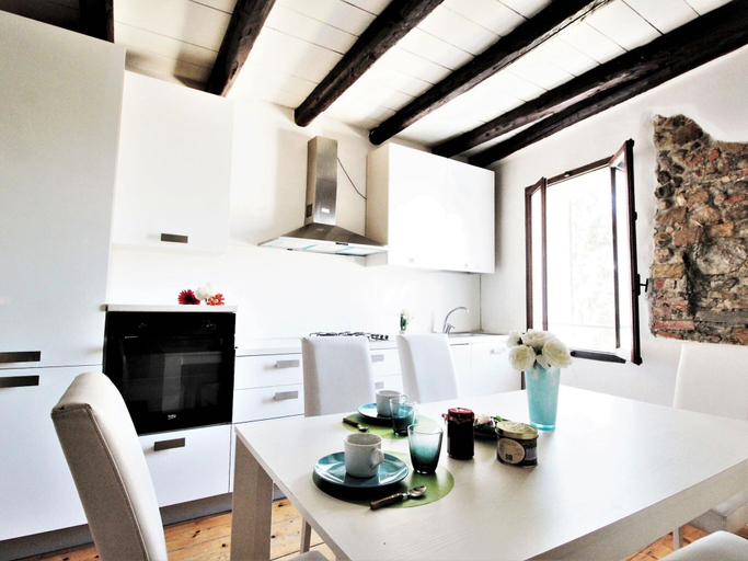 Private kitchen 5, Belvilla by OYO Appartemento Chardonnay, Belluno