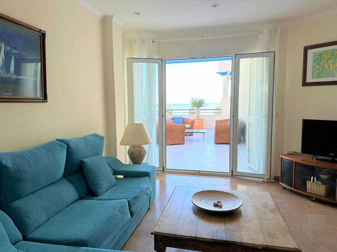 Living area, Belvilla by OYO Palacio de la Marina, Almería
