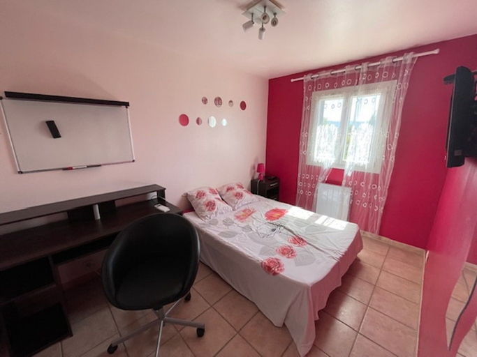 Bedroom 3, Villa in Vidauban With Pool & Vineyards Nearby, Var