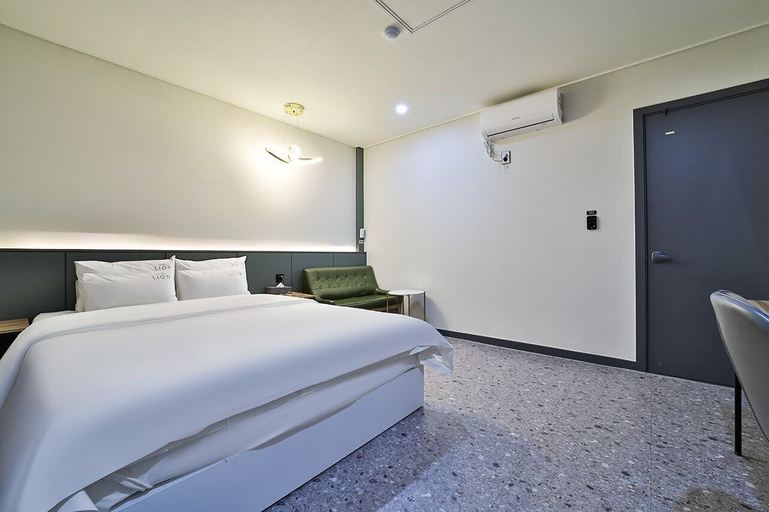 Bedroom 2, HOTEL LION, Cheongju