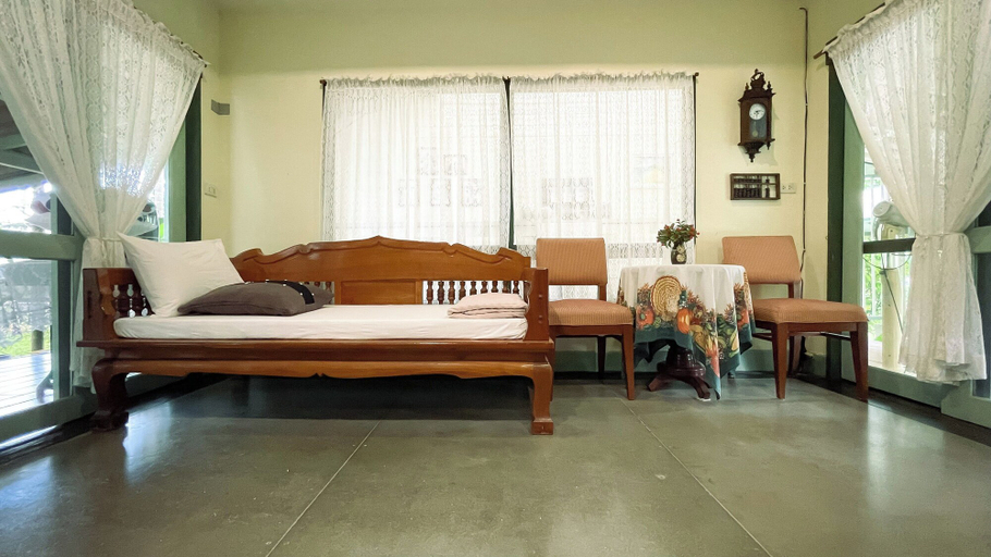 Bedroom 28