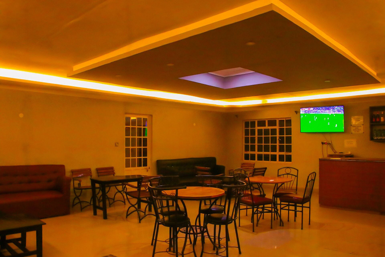 Food & Drinks 2, Miriu River Resort, Nyakach