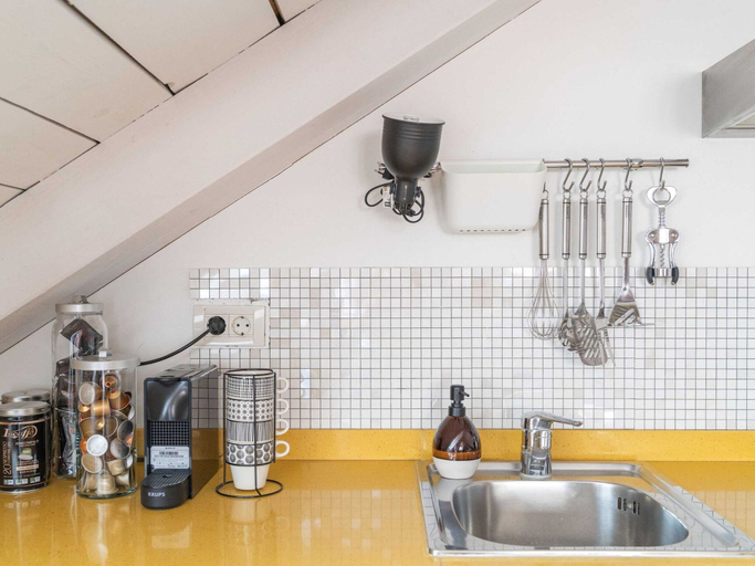 Private kitchen 2, Secret Apartments - Two Bedroom Apartment With City View, Dubrovnik