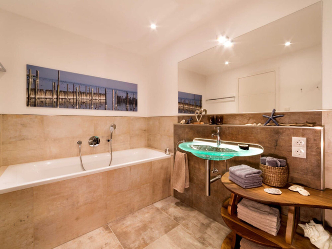 Bathroom 4, Eglwies Comfortable Holiday Residence, Rosenheim