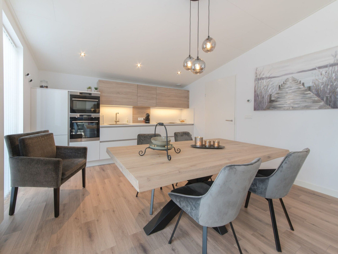 Private kitchen 2, Holiday Home in Zeeland Near Stream Garden, Kapelle