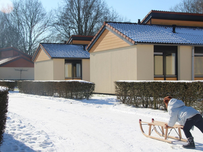 Exterior 4, Spacious Holiday Home With Terrace, Zevenhuizen-Moerkapelle