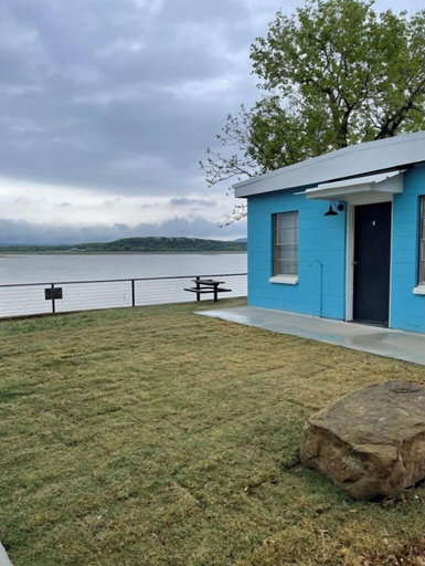 Others 5, Hi-Line Lake Resort, Llano