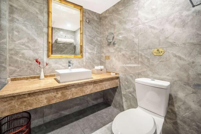 Bathroom 4, Emeishan Yue Garden Hotel, Leshan