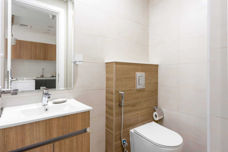 Bathroom 5, Silkhaus Oasis Towers - Masdar City, Abu Dhabi City