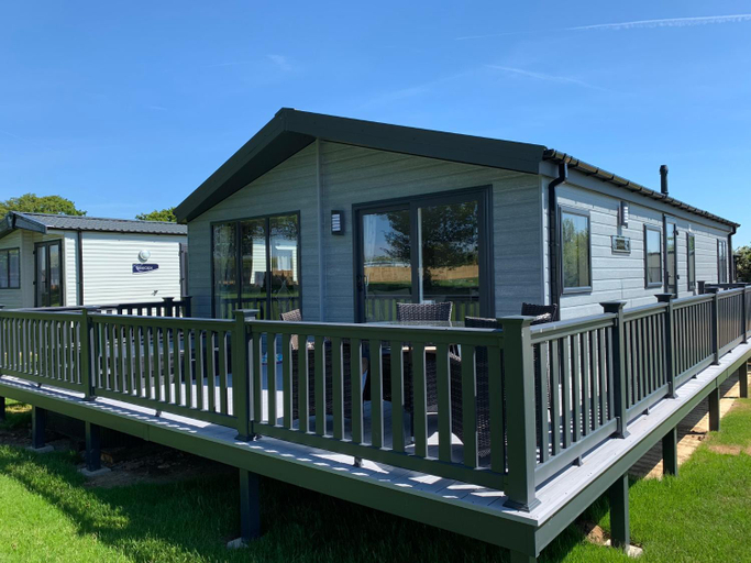 Exterior & Views 2, St Helens Coastal Resort, Isle of Wight