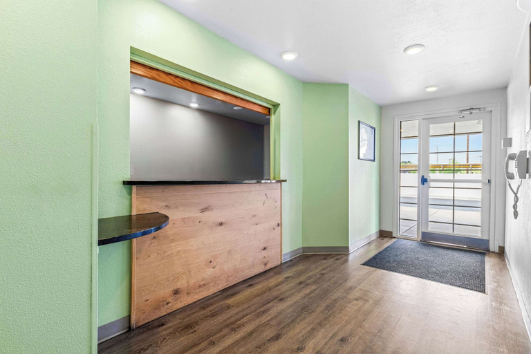 Others 4, WoodSpring Suites Tulsa, Tulsa