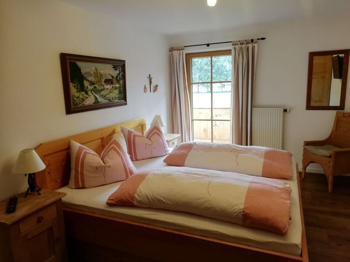 Bedroom 4, Holiday Apartment Hanal-hof, Bad Tölz-Wolfratshausen