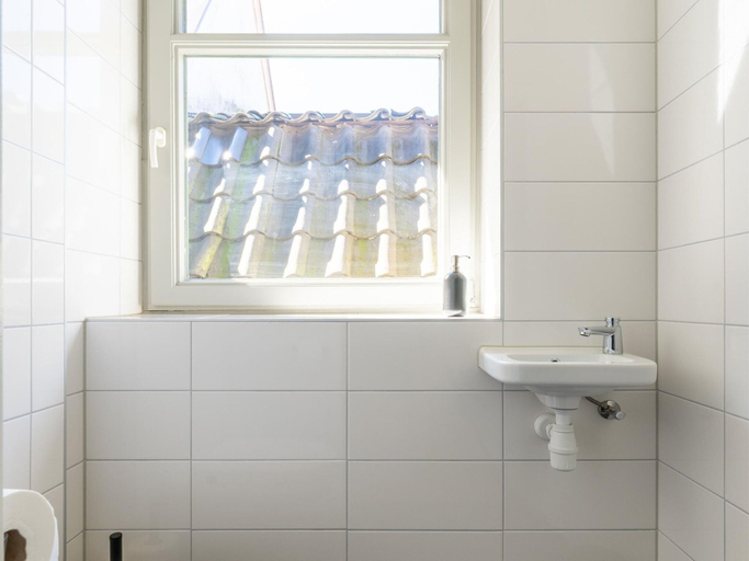 Bathroom 2, Modern apartments in the heart of Sneek, Sneek