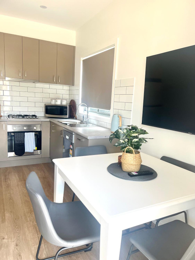 Others 4, Bundalong Villas, Moira - East