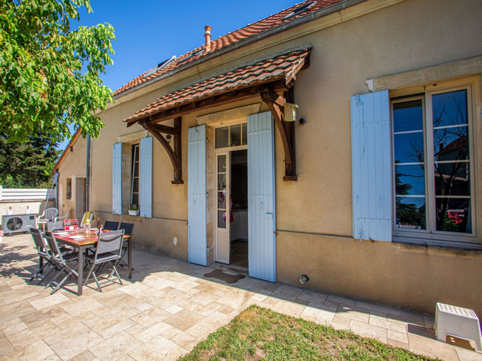Exterior 3, Cozy Bergerac Haven w/ Pool, Dordogne