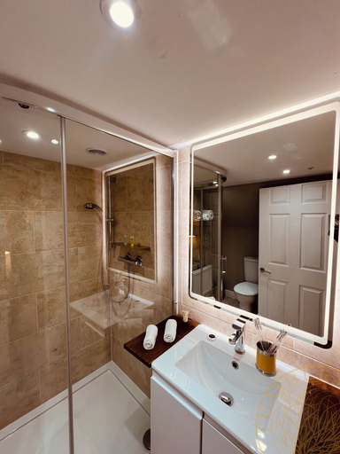 Bathroom 3, Tumbleweed Cottage, Nottinghamshire