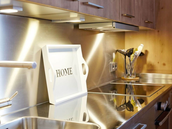 Private kitchen, Suite Linde Modern Retreat, Miesbach