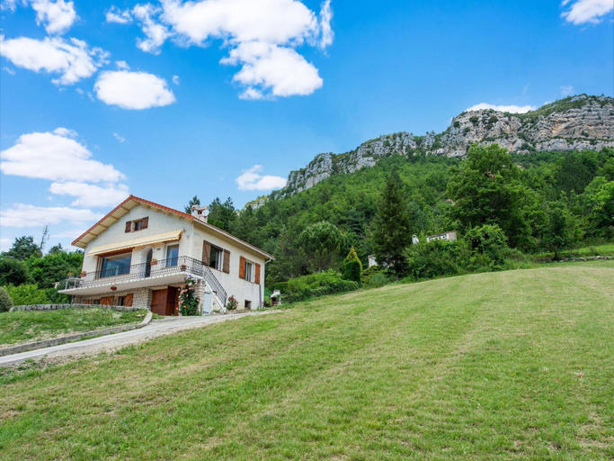 Exterior 2, Holiday Home in Saint-julien-du-verdon With Garden, Alpes-de-Haute-Provence