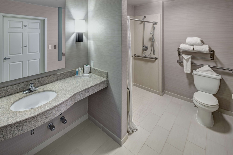 Bathroom 5, Homewood Suites by Hilton Mahwah, Bergen