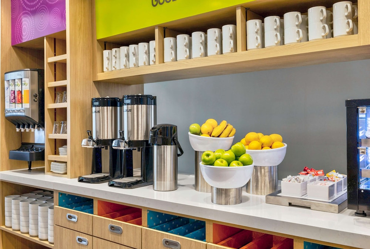 Food & Drinks 5, Home2 Suites by Hilton Minneapolis Downtown, MN, Hennepin