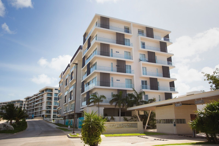 Exterior & Views 2, Exclusive Apartment with rooftop pool, Isla Mujeres