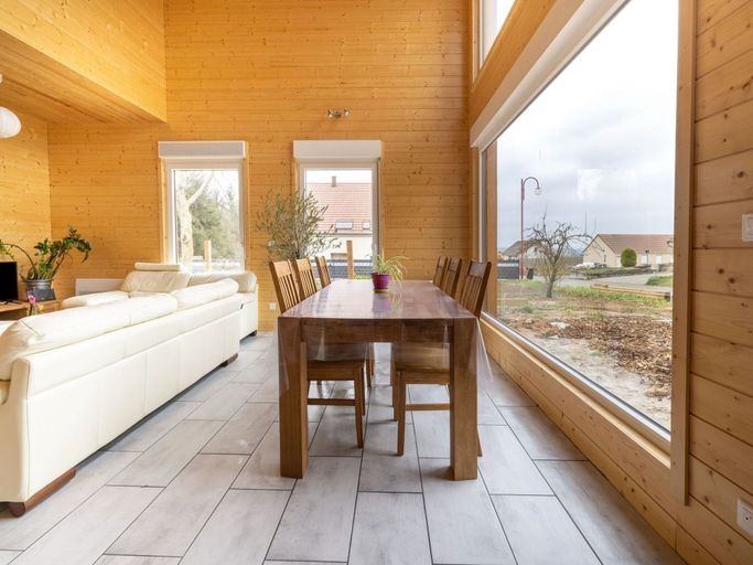 Dining 2, Wintersbourg Spa Retreat, Moselle