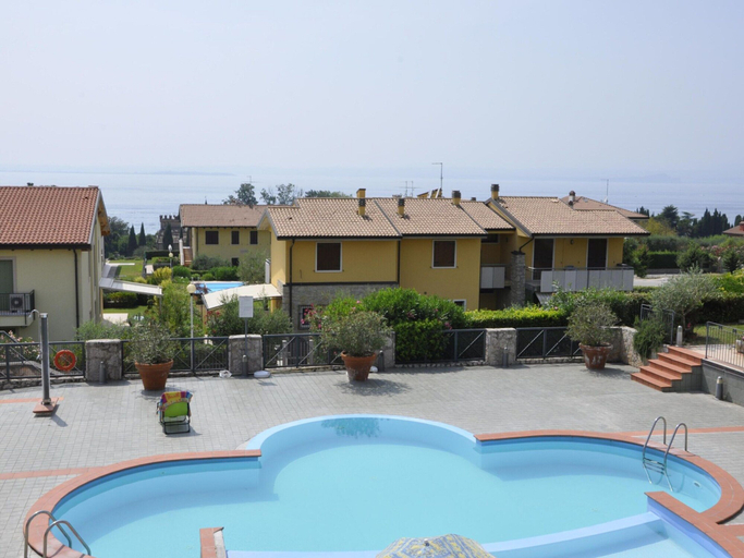 Primary image, Apartment in Lazise With Lake View Balcony, Verona