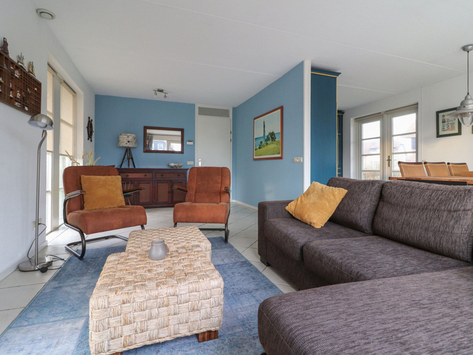 Others 5, Waterfront villa with terrace in Friesland, Wûnseradiel