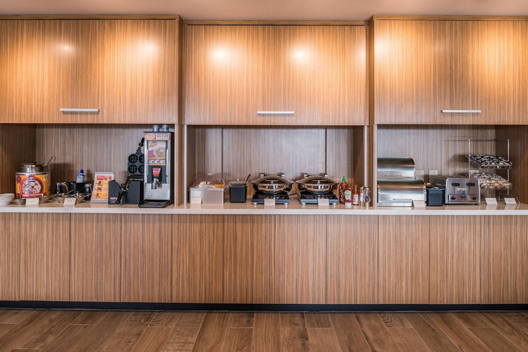 Food & Drinks 4, Towneplace Suites By Marriott Merced, Merced
