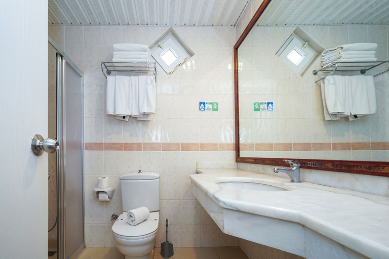 Bathroom 5, Ergun Hotel, Alanya