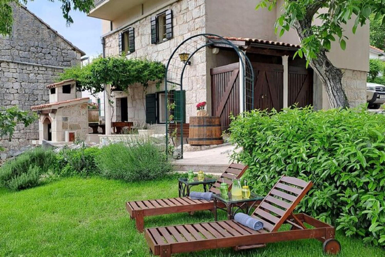 Exterior & Views 2, Stone House Lola - Two Bedroom Holiday Home, Šestanovac